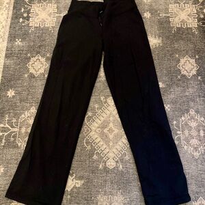 Lululemon wide leg pull on pant